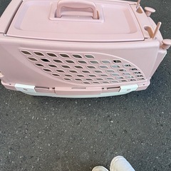 ペット用キャリーの画像