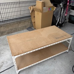 スチールラックの画像
