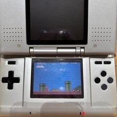 NintendoDS本体 シルバー 箱入り 説明書 ペン 動作確認済み 動作良好の画像