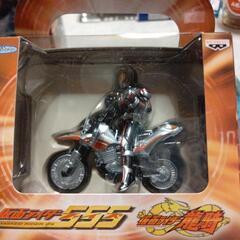 仮面ライダー555ライト付きバイク&フィギュア2の画像