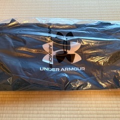 新品Under Armour ブラック ボストンバッグ Lサイズの画像