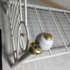 札幌市近郊にお住まいの方限定！送料無料！ニトリ お姫様ベッド シングルパイプベッドの画像