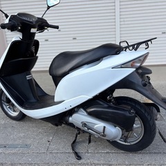⭐️AF62.Dio低燃費 4ストモデル⭐️前後タイヤ・バッテリー・シート新品交換⭐️50cc原付スクーター⭐️の画像