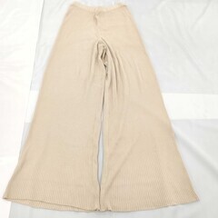 セリーヌ　フレアパンツ 　 エクリュ系 リブ ニット フレア ボトム 36 ハイウエスト  ライトベージュ 36 イタリア製 プルオンの画像