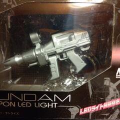 ガンダムウェポンLEDライトキーホルダー4個セットの画像