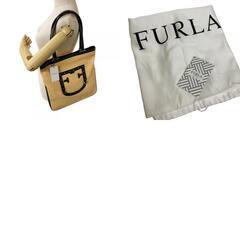 フルラ Furla トートバッグ ハンドバッグ ショルダーバッグ ベージュの画像