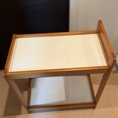 ワゴンぽい棚の画像