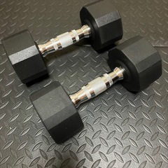 美品ジムダンベル8kg2個セットの画像
