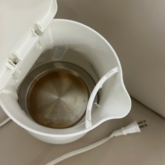 電気ポットの画像
