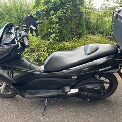 PCX125 JF28 後期　モリワキマフラー　BOXの画像
