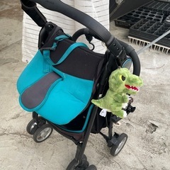 ベビーカー　折りたたみ式ピジョン　の画像
