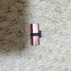 充電器とイヤホン併用の画像
