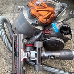 ダイソン 電気掃除機の画像