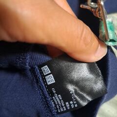UNIQLOパーカー　ネイビーの画像