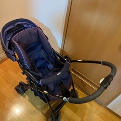 ベビーカー(Aprica)の画像