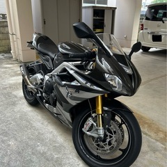 トライアンフデイトナ765モト2リミテッドエディション2020年モデルの画像