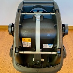 MAXI-COSI ペブル iso-fixファミリーフィックス AirBuggy サンプロテクション2 セット 説明書付きの画像