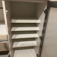 8/18夜まで！！ニトリ　食器棚の画像