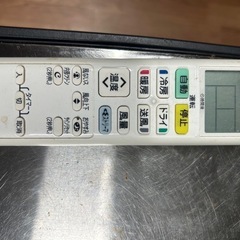 ダイキンエアコン3.6kw100V2016年製取り付け費込み の画像