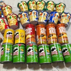 じゃがりこ・チップスターなど お菓子いろいろの画像