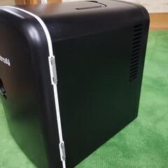 AstroAI製の小型冷蔵庫（1ヶ月動作保証付き）「LY0204A」の画像