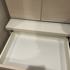 食器棚　の画像