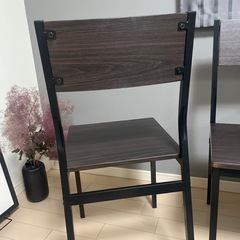ダイニングチェア　２脚セット　ダークブラウンの画像