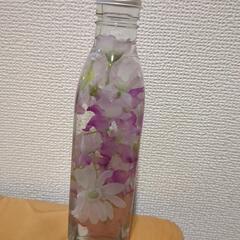 ハンドメイドハーバリウムの画像