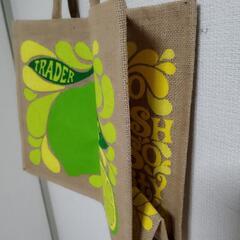 【新品タグ付き】Trader Joe’s トレジョ ジュート トートバック　エコバッグの画像