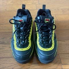 フィラ　スニーカーの画像