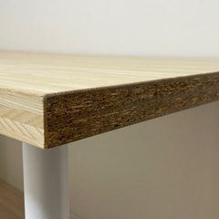 IKEA PCデスク　ピンナルプ　オーロヴの画像