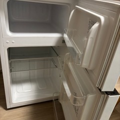 冷凍冷蔵庫(1人暮らしサイズ)の画像