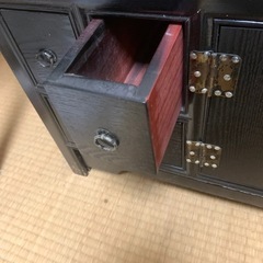 テレビボードの画像