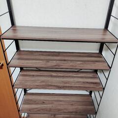 スチールラックの画像