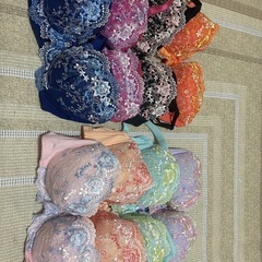 ブラジャーの画像