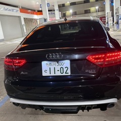 アウディA5クアトロの画像