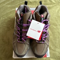 新品 W0573H ニューバランス 登山 トレッキングシューズ 23cmの画像