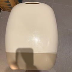 ニャンとも清潔トイレ 消臭力監修 猫 トイレ [約3ヵ月分消臭特化の猫砂・シート付] ドームタイプ ホワイト＆ライトグレー の画像