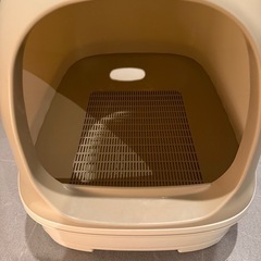 ニャンとも清潔トイレ 消臭力監修 猫 トイレ [約3ヵ月分消臭特化の猫砂・シート付] ドームタイプ ホワイト＆ライトグレー の画像