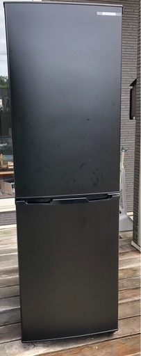 2022年製　アイリスオーヤマ　冷蔵庫　IRIS IRSE-16A-B