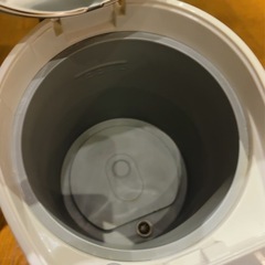 ピーコック魔法瓶工業のマイコン電気ポットの画像