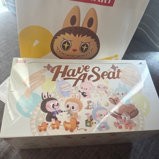 labubu box 国内正規店購入品　6個入り　新品