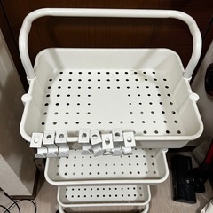 ３段ラックの画像