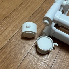 カインズ　　ロング丈もかけられる パタラン ホワイトの画像