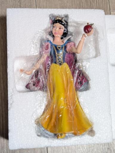 SHOWCASE　白雪姫