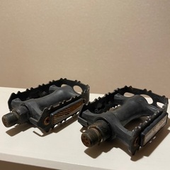自転車　ペダルの画像