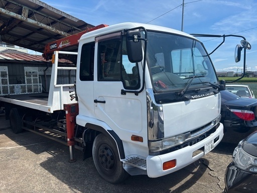 積載車日産ディーゼル UD
