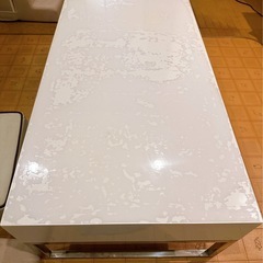 センターテーブル 高級感の画像