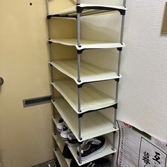 靴収納ラックの画像