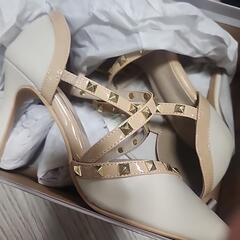 ヴィヴィアンコレクション　サンダルの画像